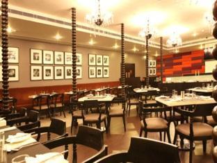 The Kay Hotel Vijayawāda Buitenkant foto