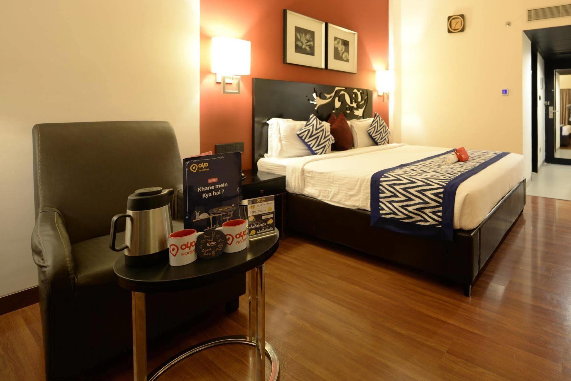 The Kay Hotel Vijayawāda Buitenkant foto